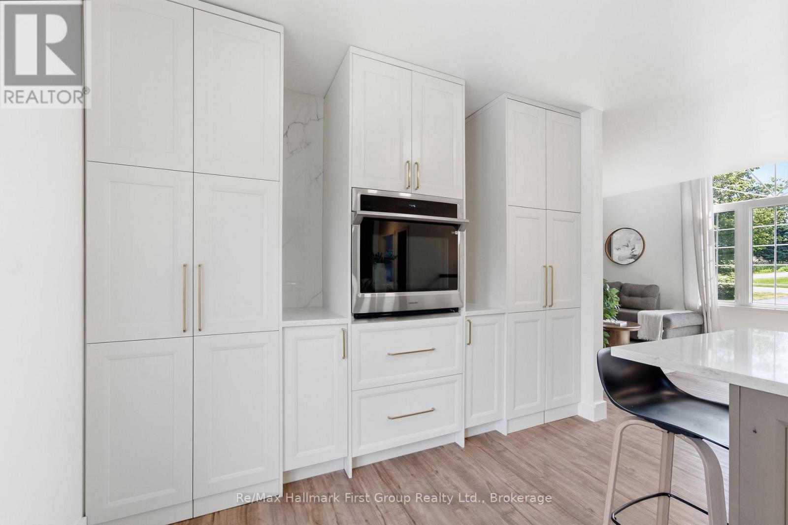 130 ST. ANDREWS DRIVE - 16