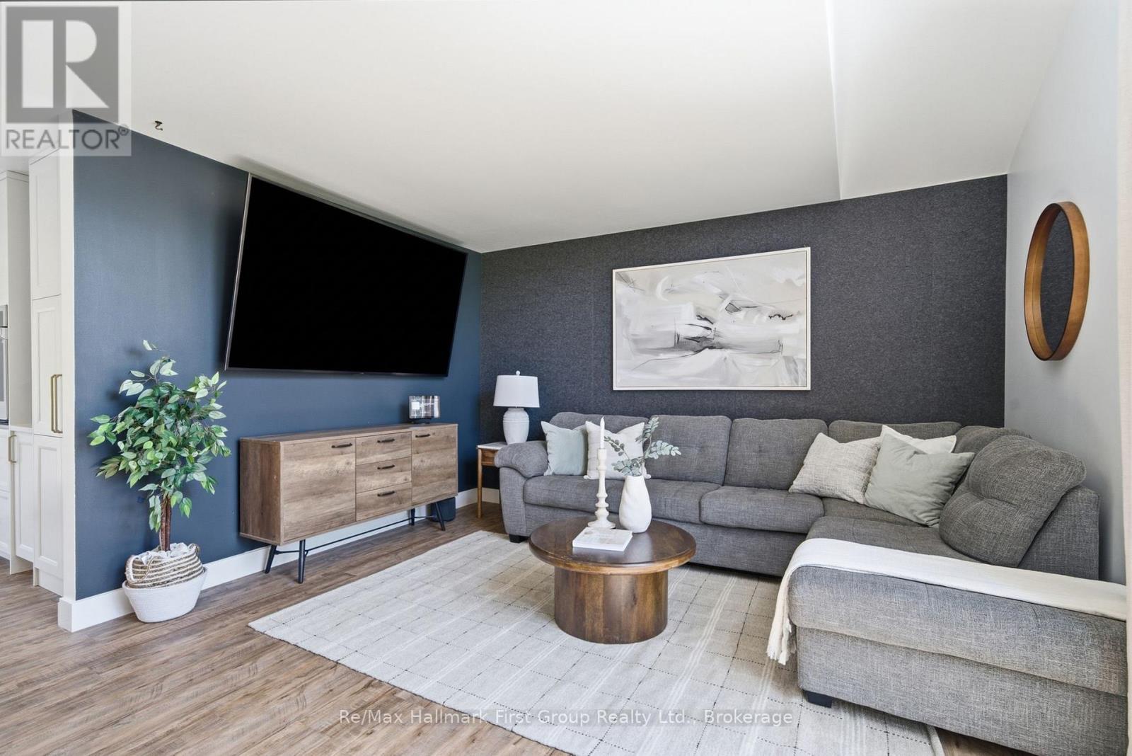 130 ST. ANDREWS DRIVE - 20