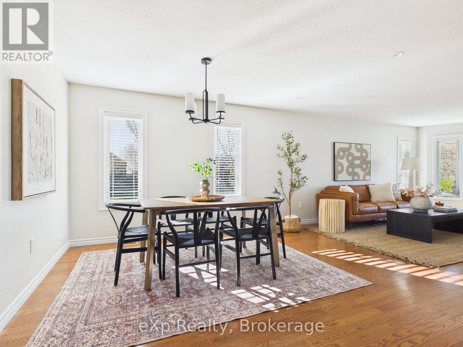 319 GINGRICH CRESCENT - 22