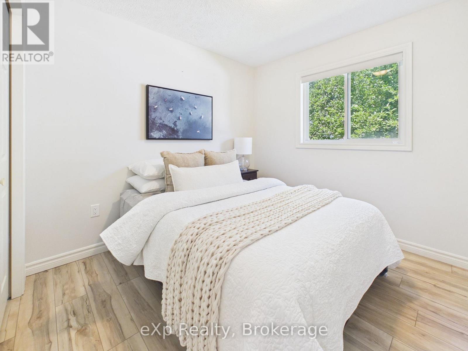 729 GUSTAVUS STREET - 9