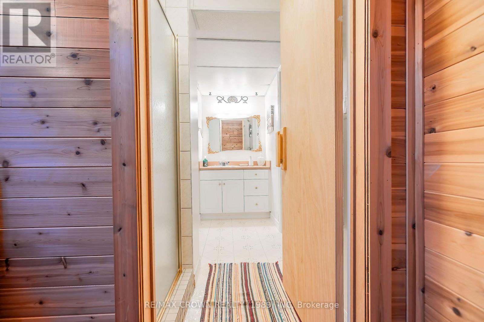 37 CLARK STREET - 29