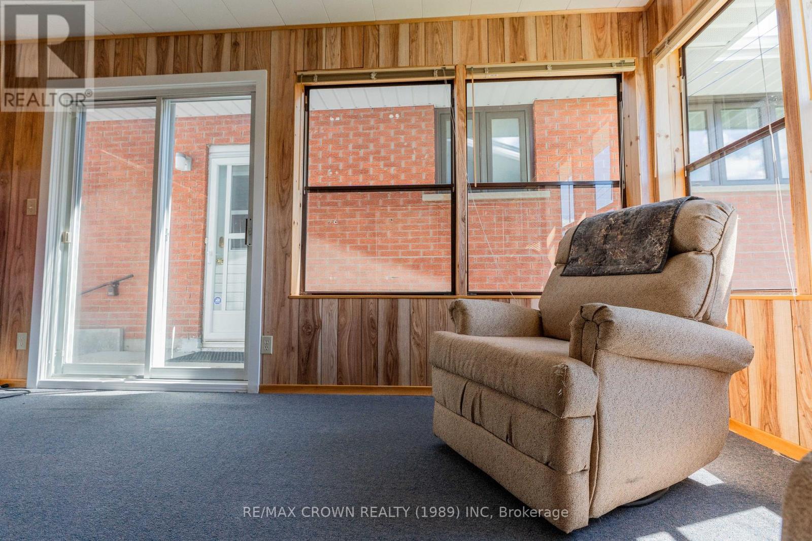 37 CLARK STREET - 40