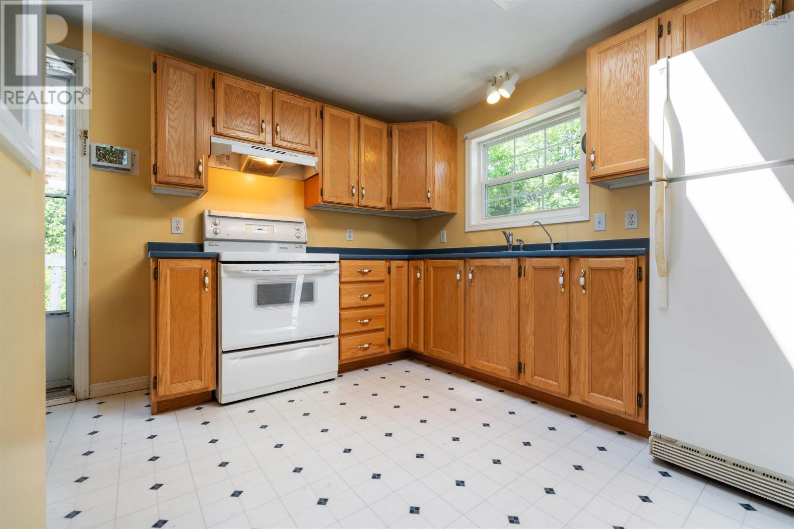 28 West Jeddore Road - 10