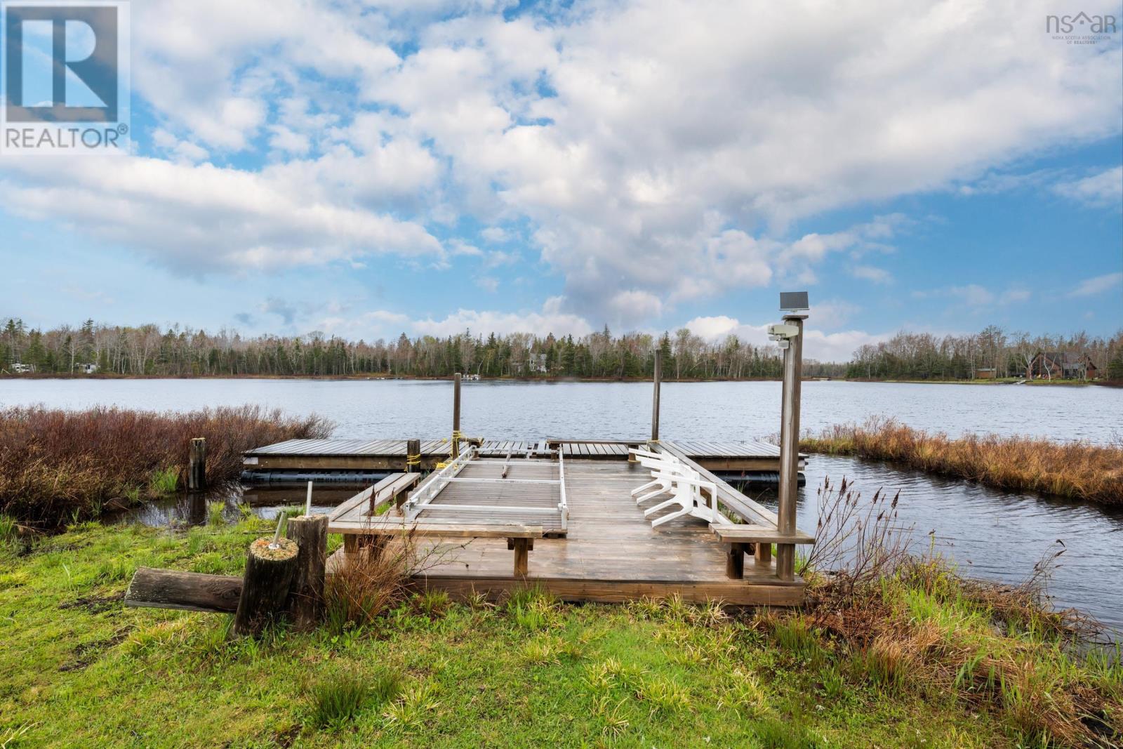 169 Leonard Drive - 38