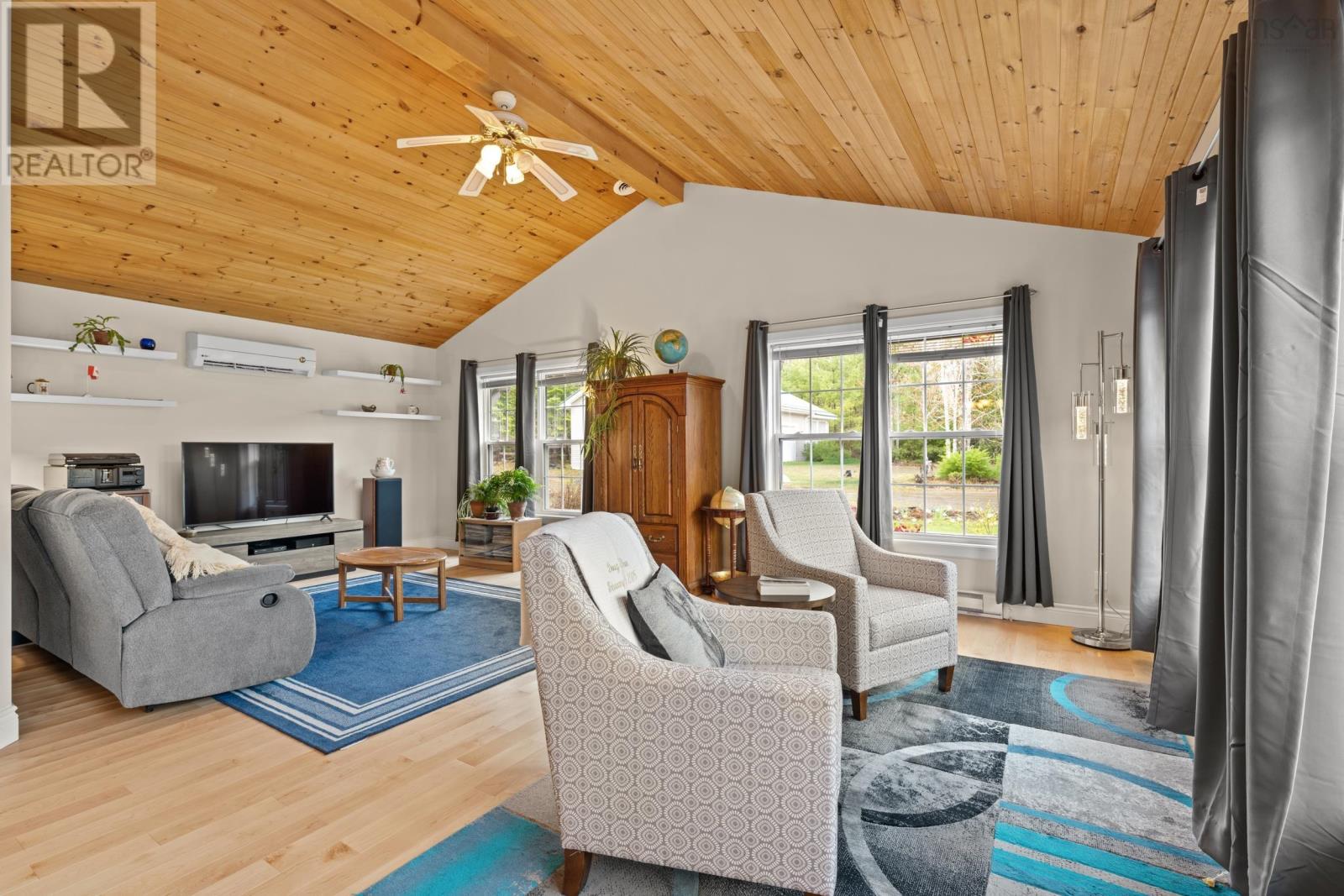 169 Leonard Drive - 23