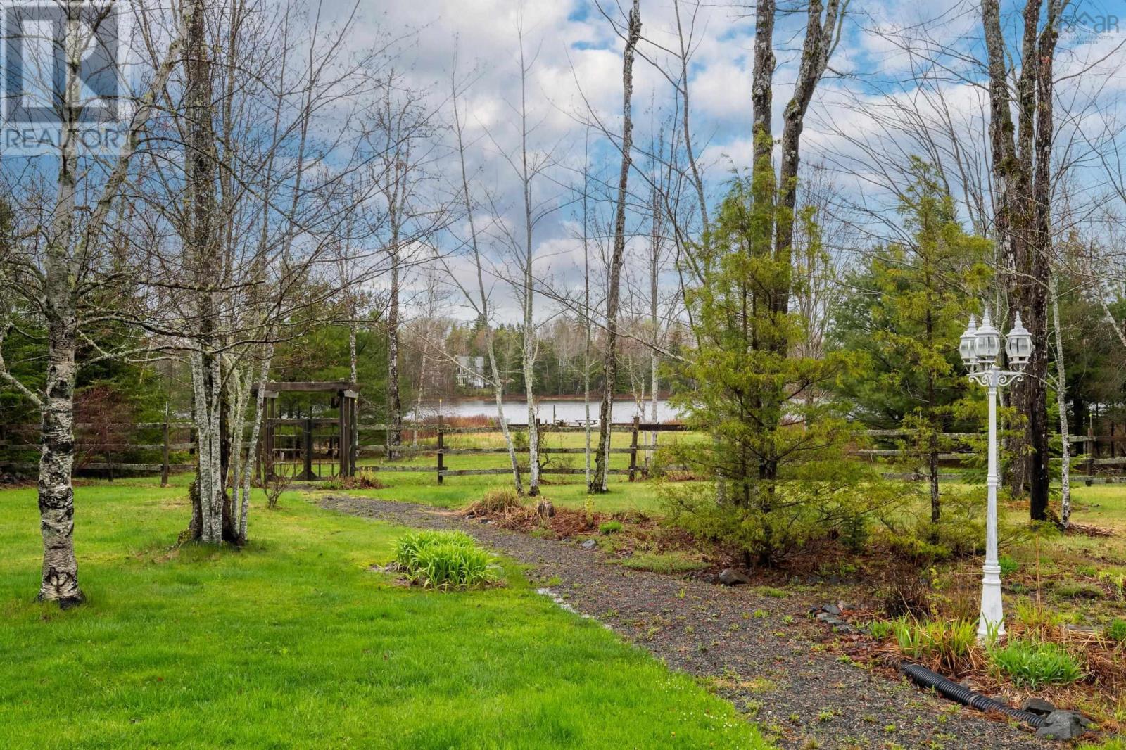 169 Leonard Drive - 37