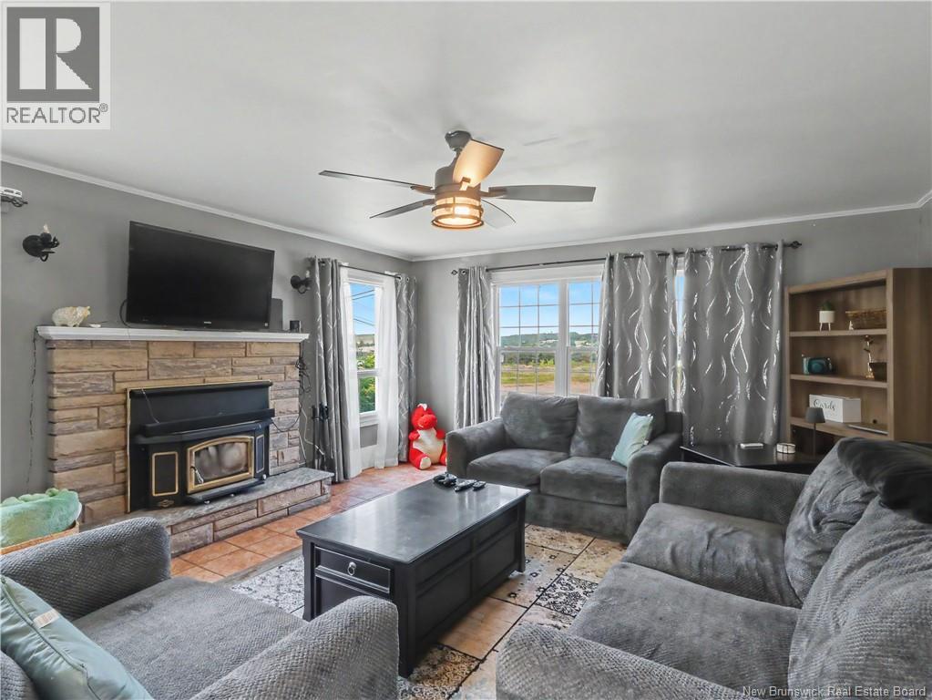 2677 Route 103 - Image 18