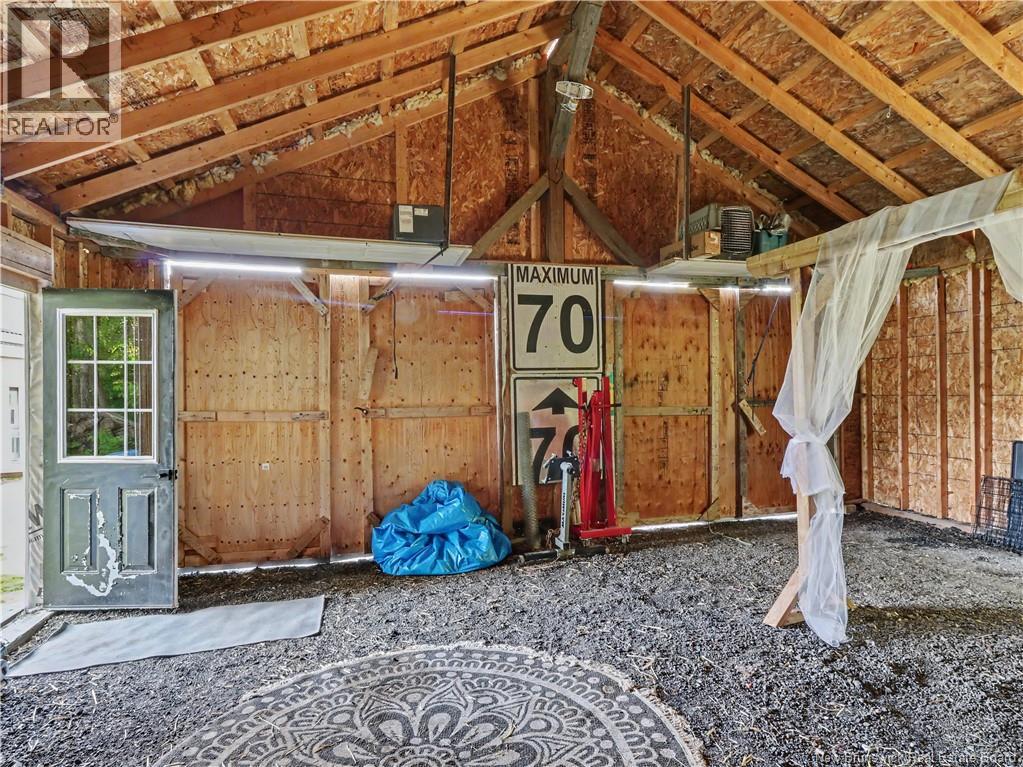 2677 Route 103 - Image 42