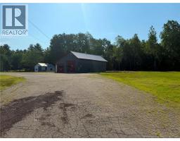 6310 Route 8, photo 3
