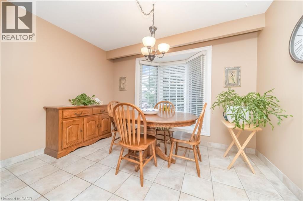 37 BLACKTHORN Lane - 13