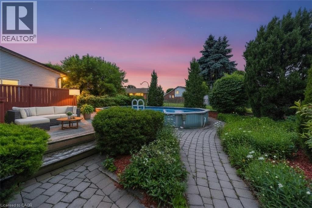 37 BLACKTHORN Lane - 29