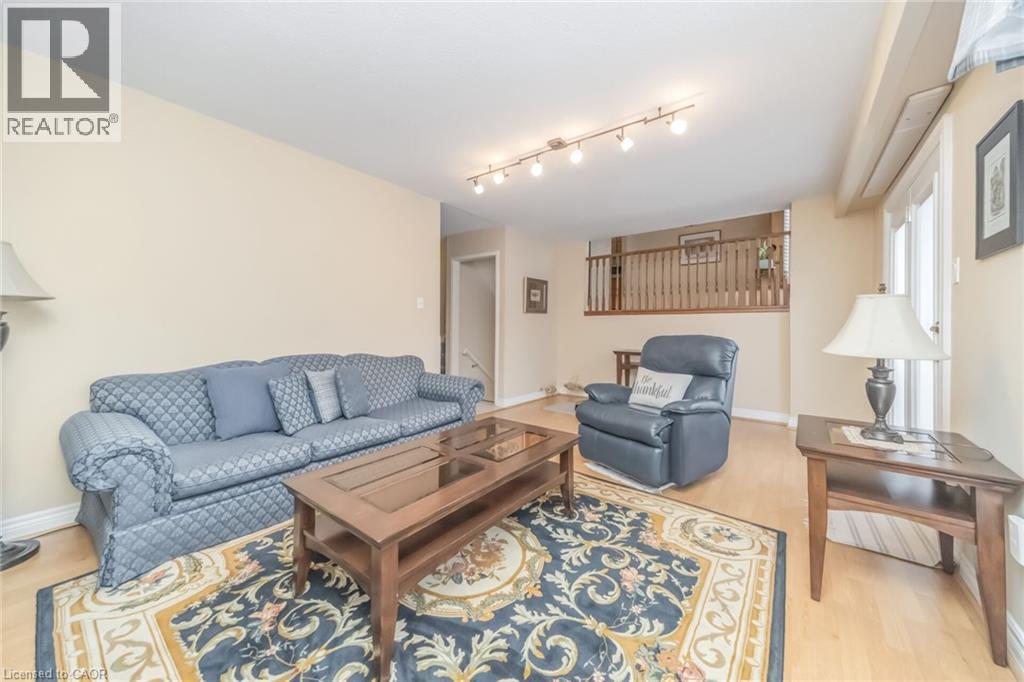 37 BLACKTHORN Lane - 6