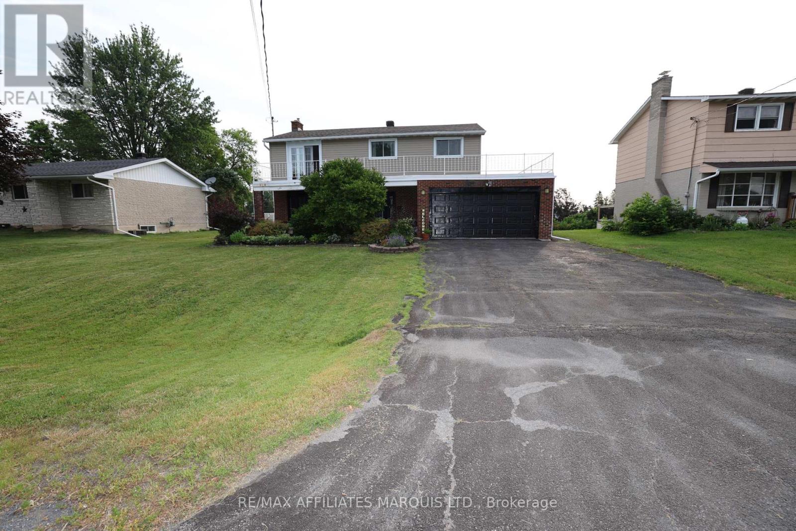 3453 BRUCE STREET - 2
