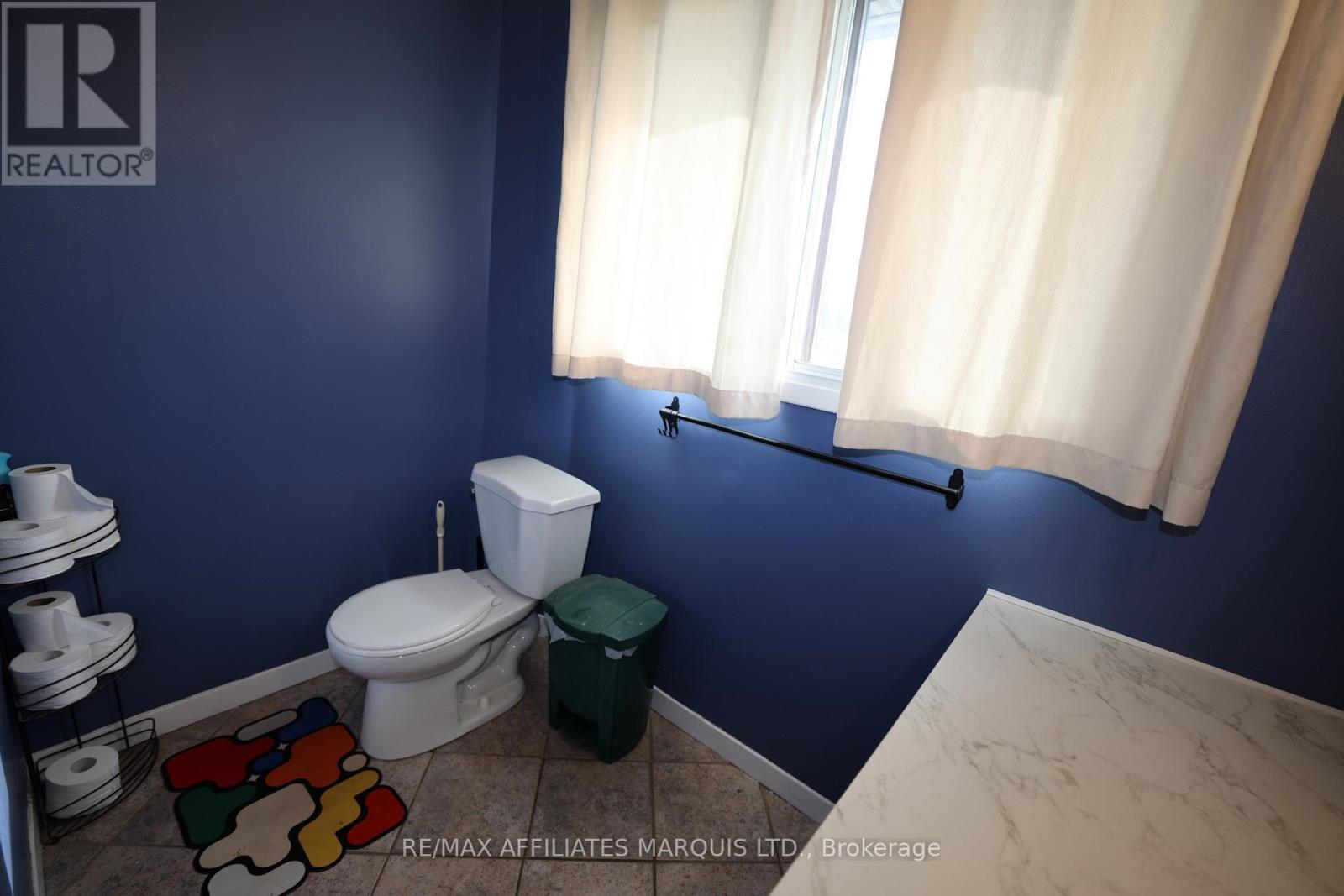3453 BRUCE STREET - 28