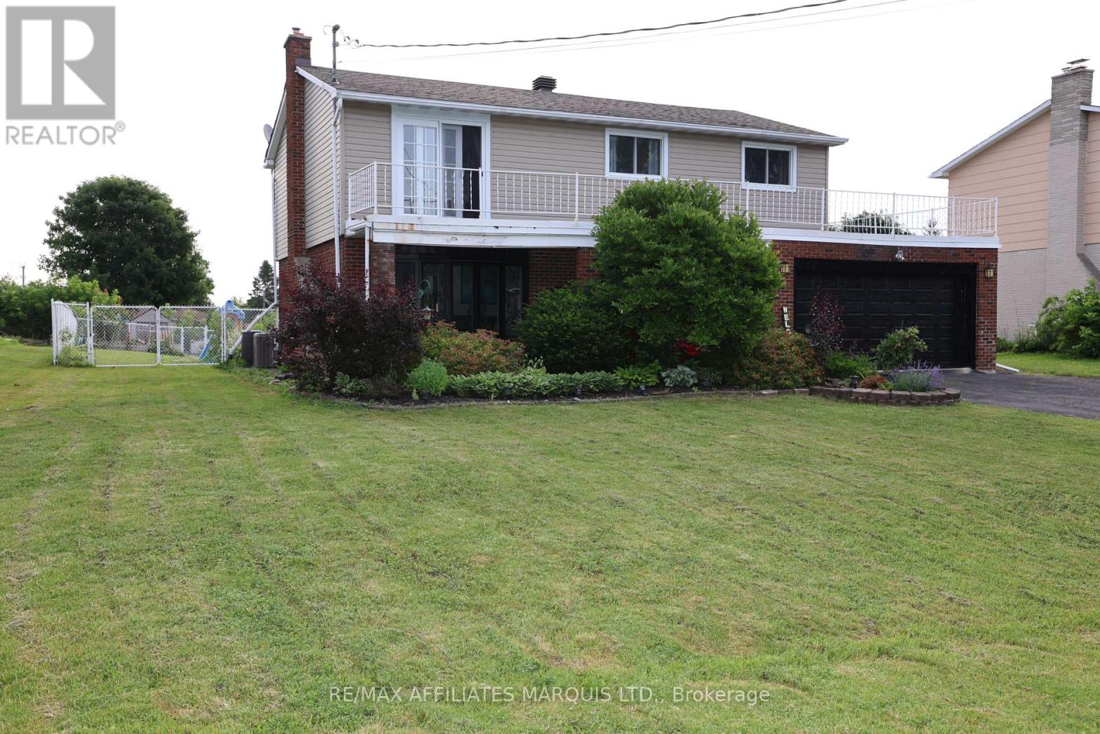 3453 BRUCE STREET - 3