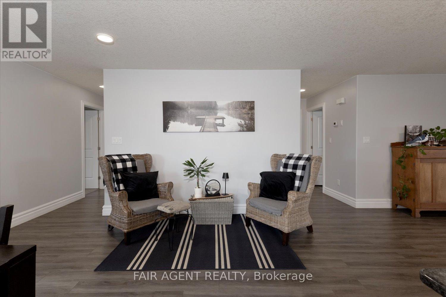 8336 SANDYTOWN ROAD - Image 15