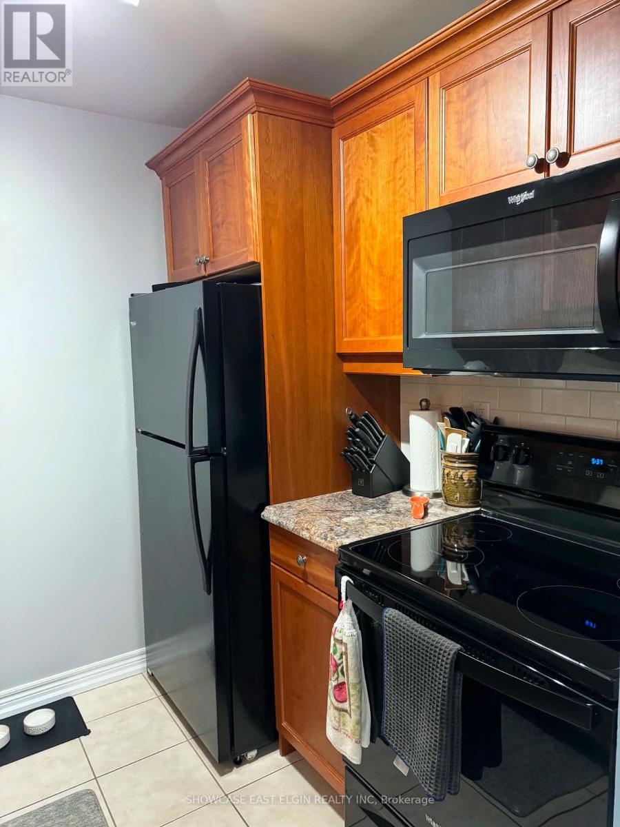 #201 91 SPRUCE STREET W - 10