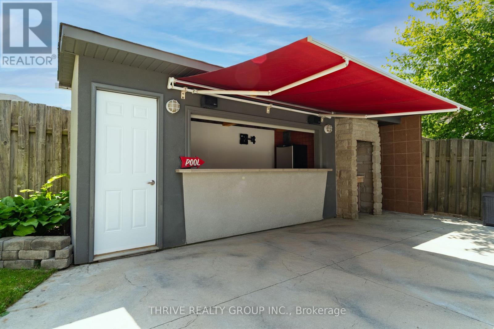 944 COLLINS DRIVE - 23