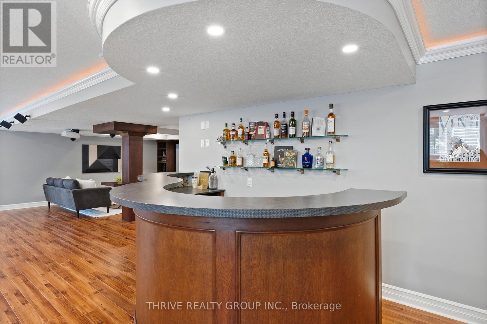944 COLLINS DRIVE - 42