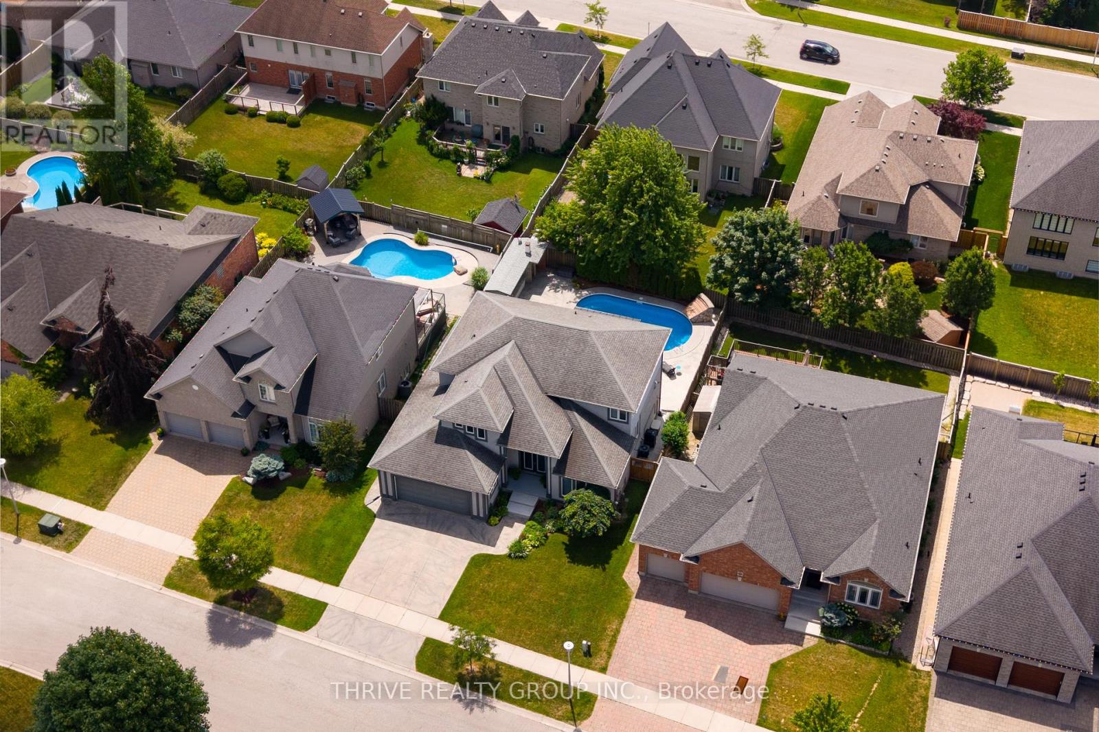 944 COLLINS DRIVE - 48
