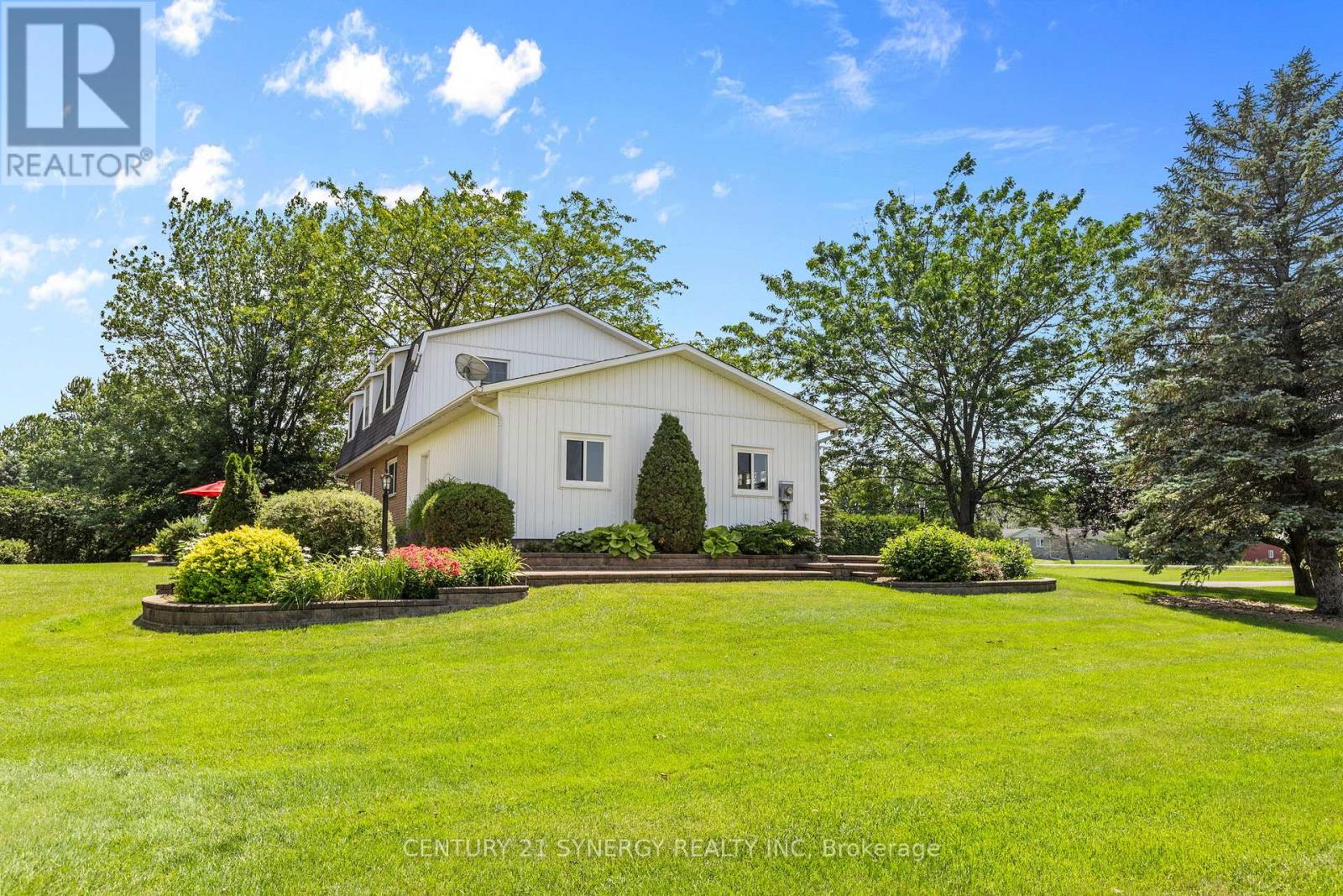 3 Bed, 2 Bath House for Sale in Russell – 183 HAMILTON ROAD, Russell – MLS# X13536160 - Image 41