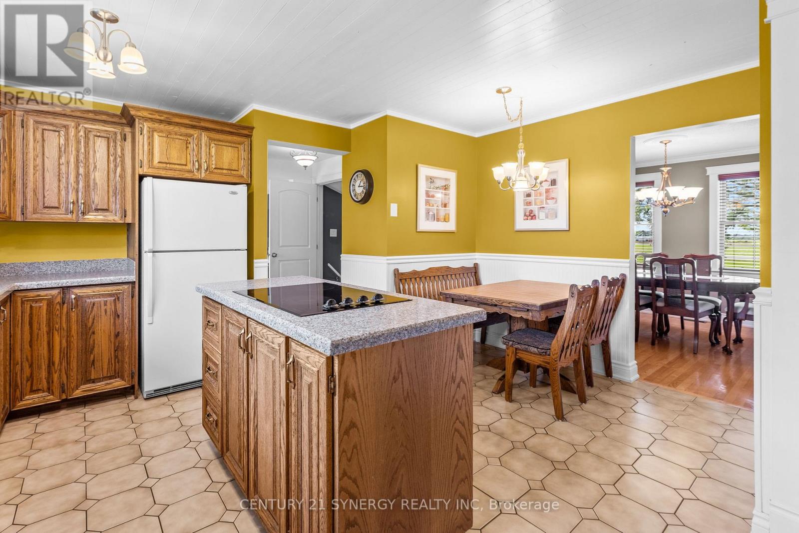 3 Bed, 2 Bath House for Sale in Russell – 183 HAMILTON ROAD, Russell – MLS# X13536160 - Image 7