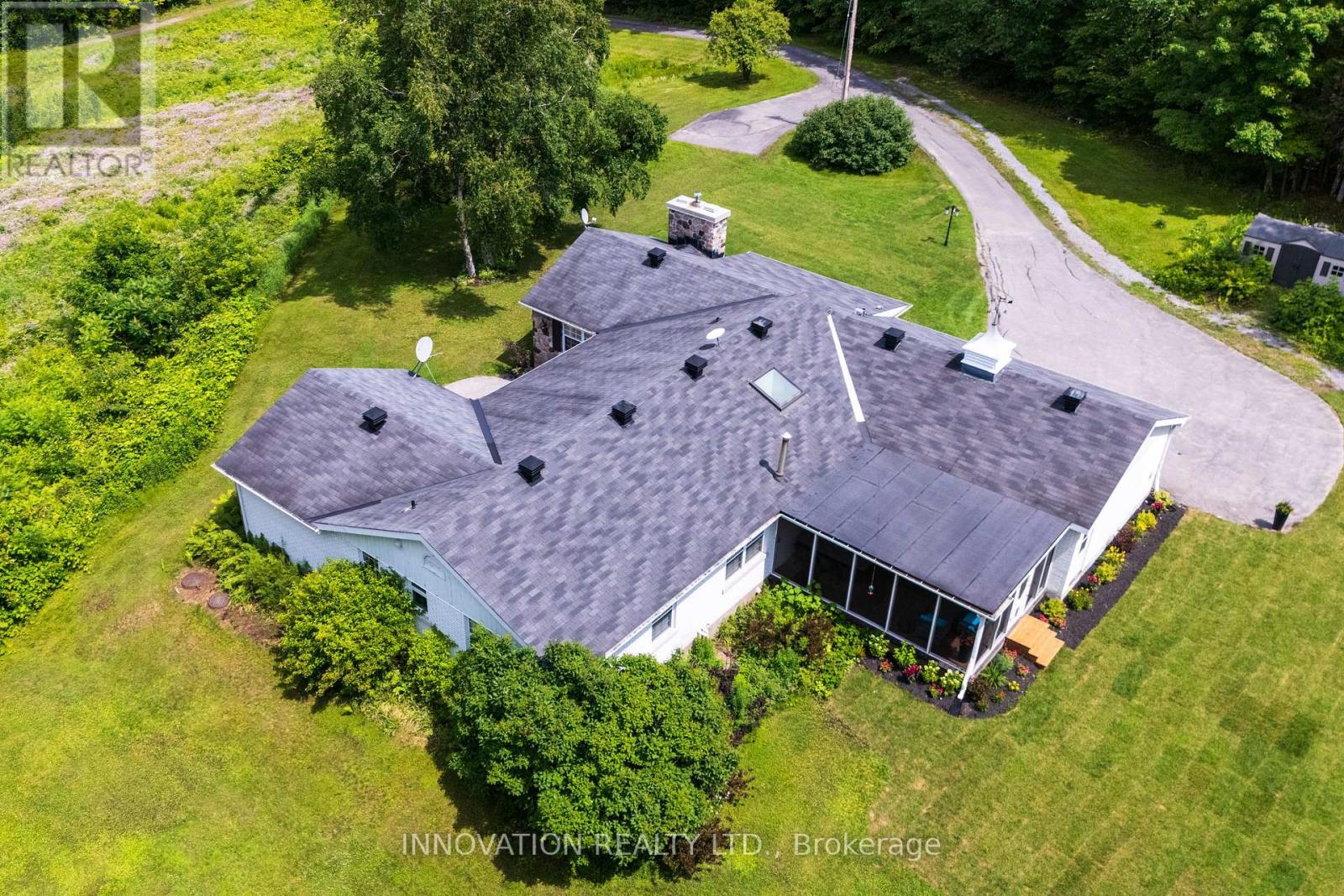 3 Bed, 3 Bath House for Sale in Ottawa – 5463 TORBOLTON RIDGE ROAD, Ottawa – MLS# X13536180 - Image 7