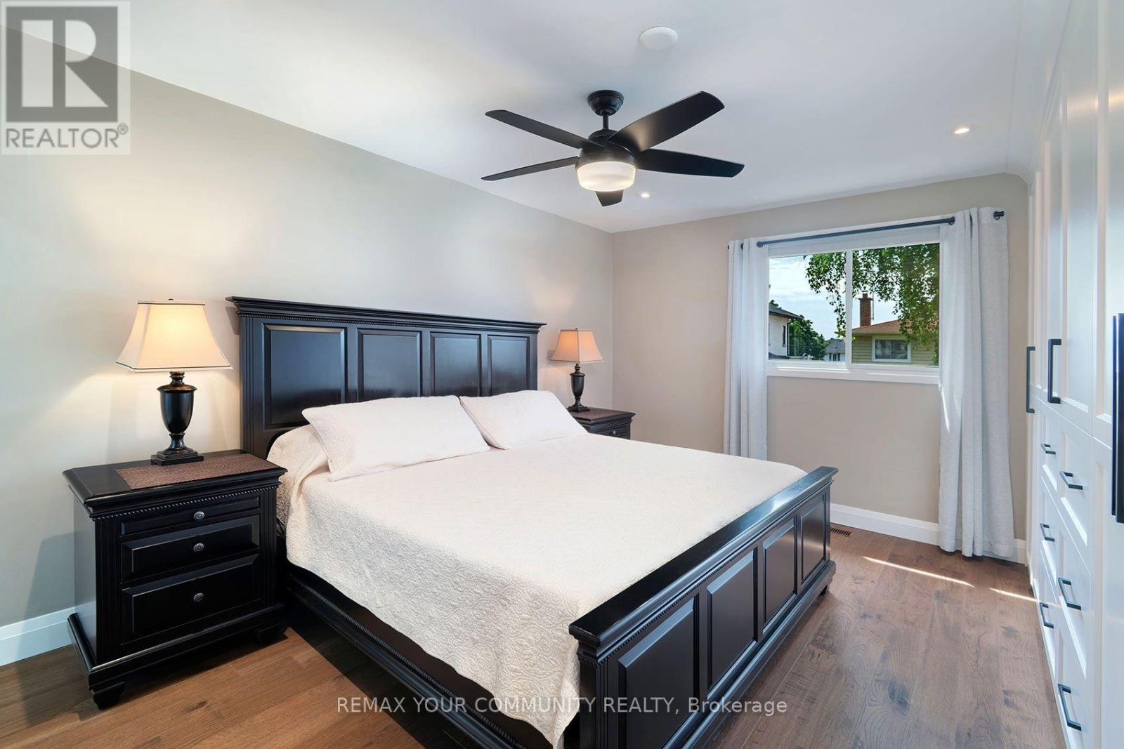 35 JOHN DEXTER PLACE - 14