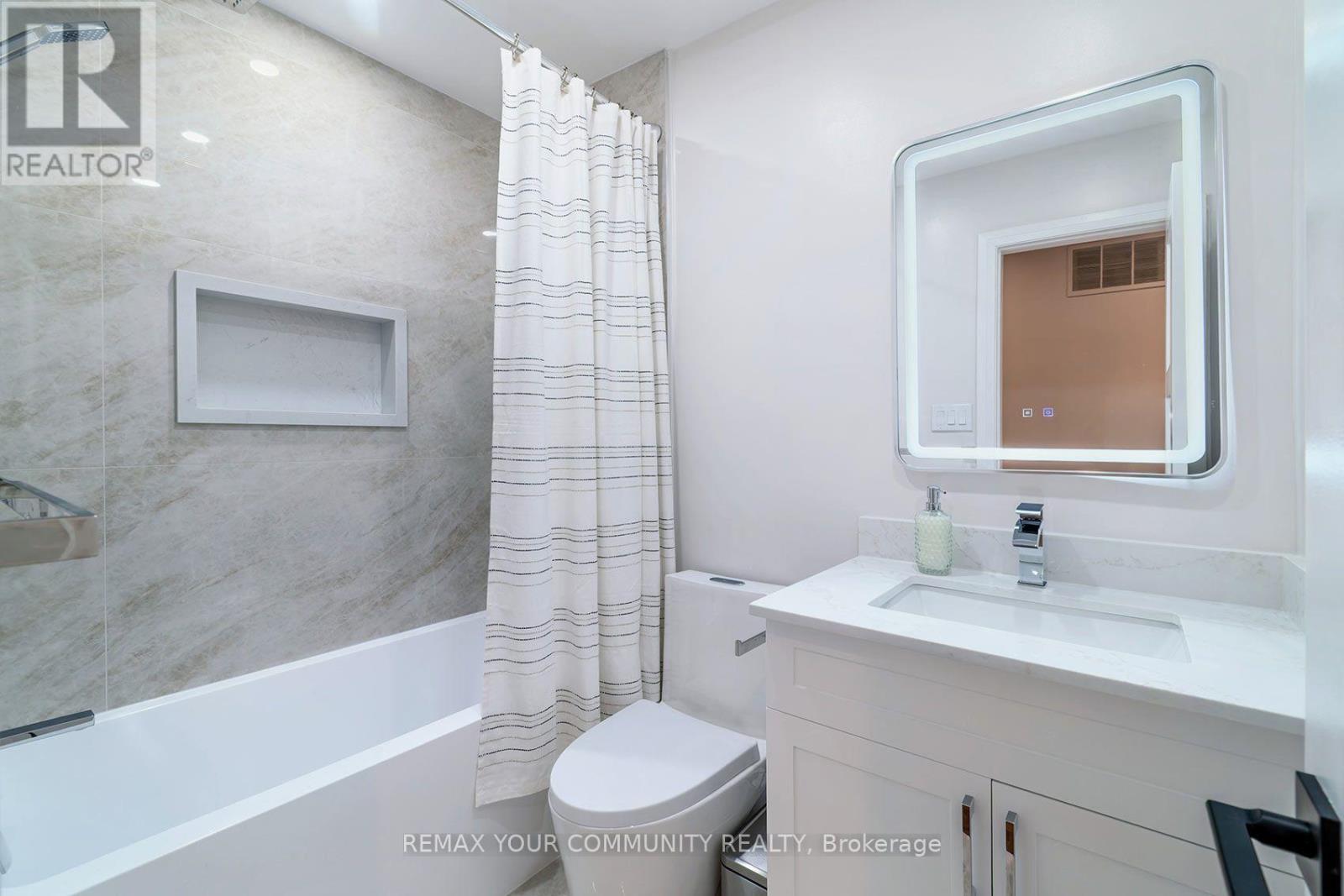35 JOHN DEXTER PLACE - 19