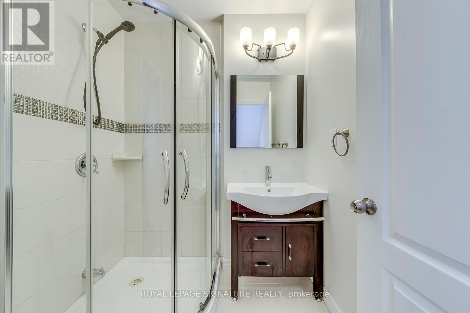 2418 ADAMVALE CRESCENT - 20