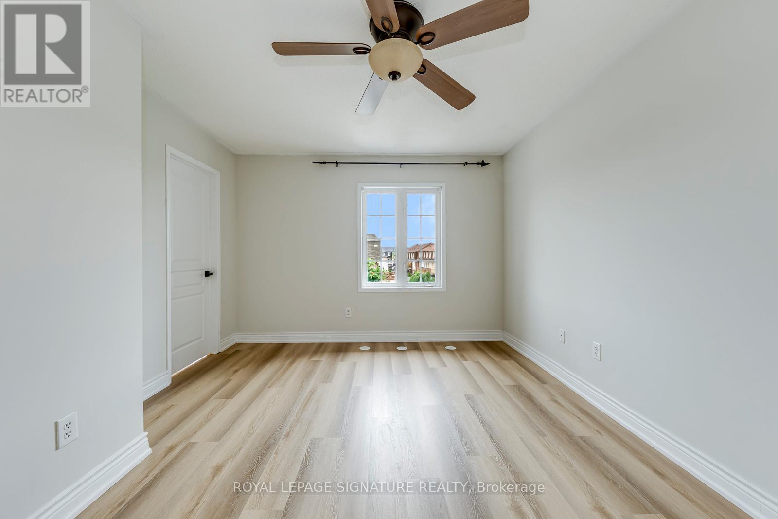 2418 ADAMVALE CRESCENT - 27