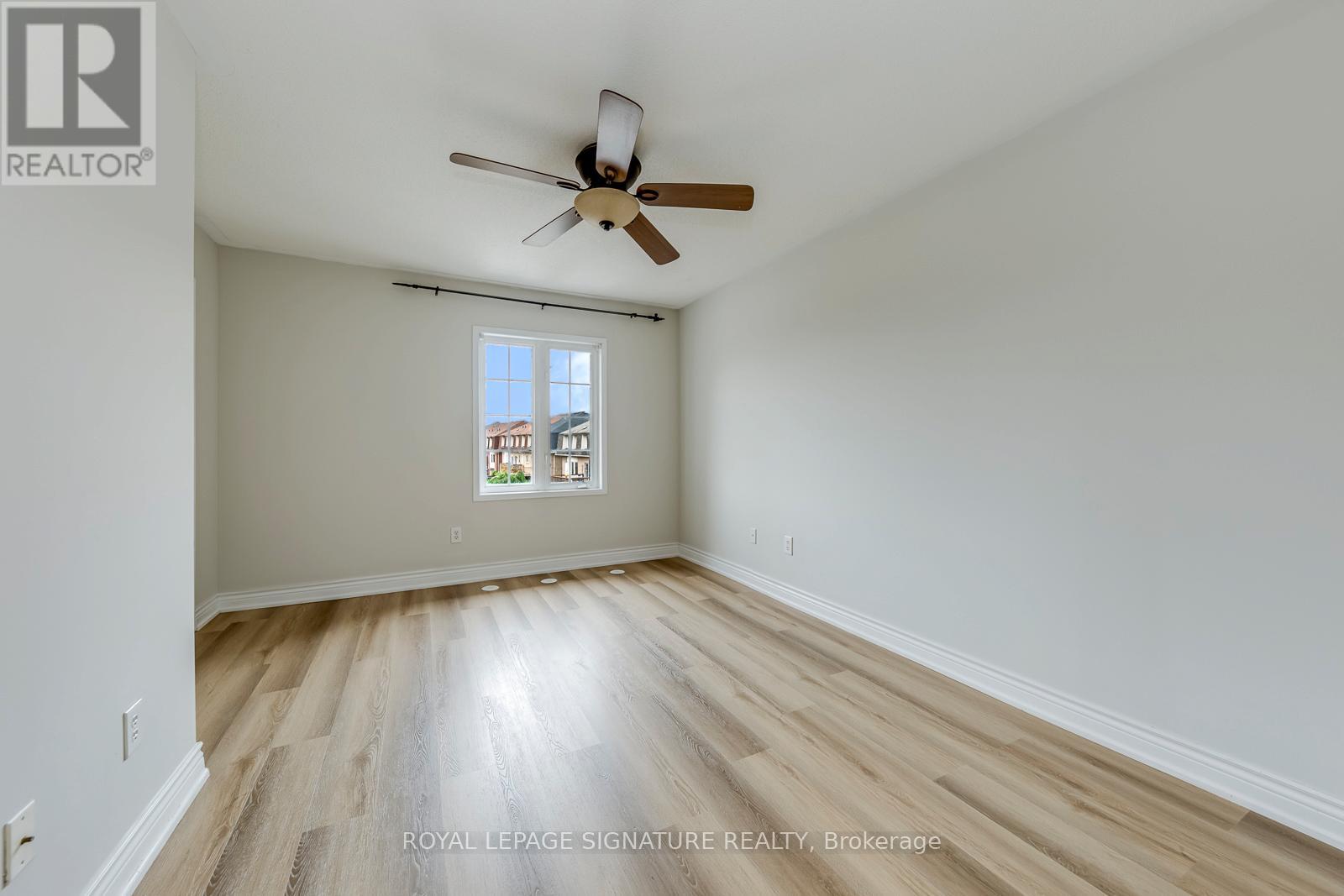 2418 ADAMVALE CRESCENT - 29