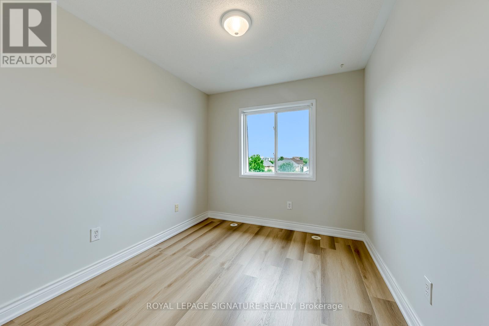 2418 ADAMVALE CRESCENT - 30