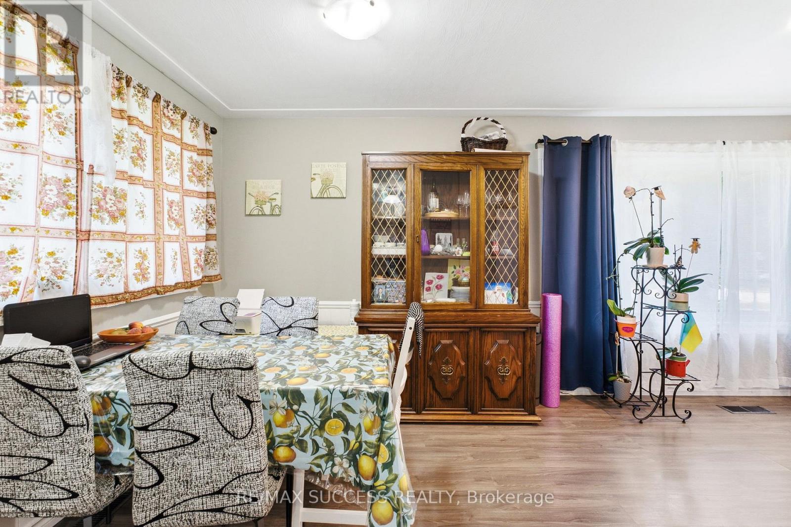 97 BLYTHWOOD ROAD - 13