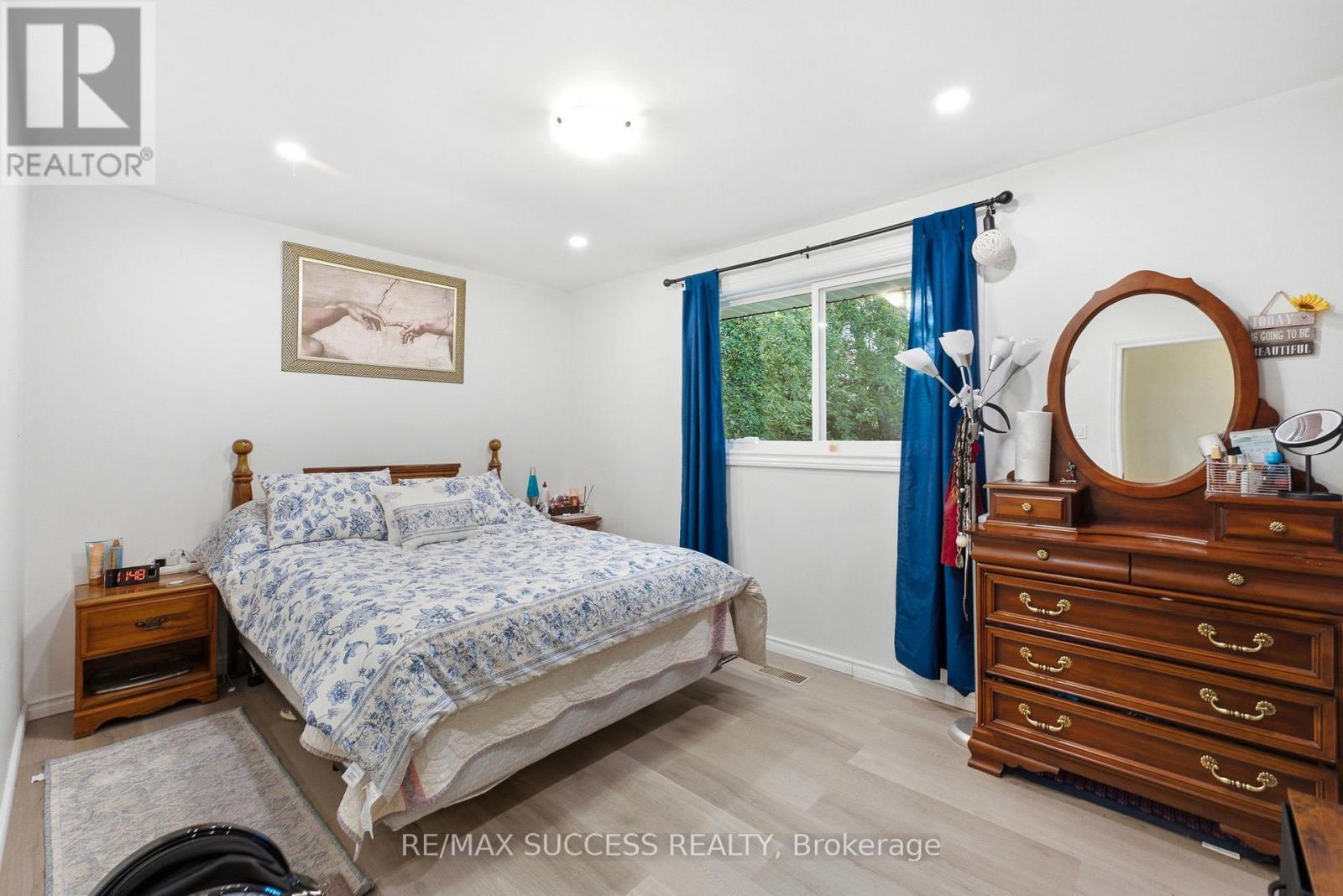 97 BLYTHWOOD ROAD - 21
