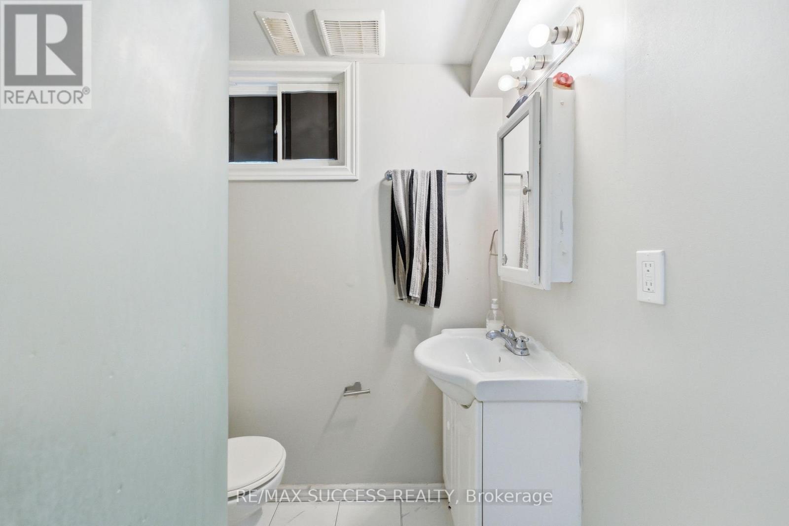 97 BLYTHWOOD ROAD - 39