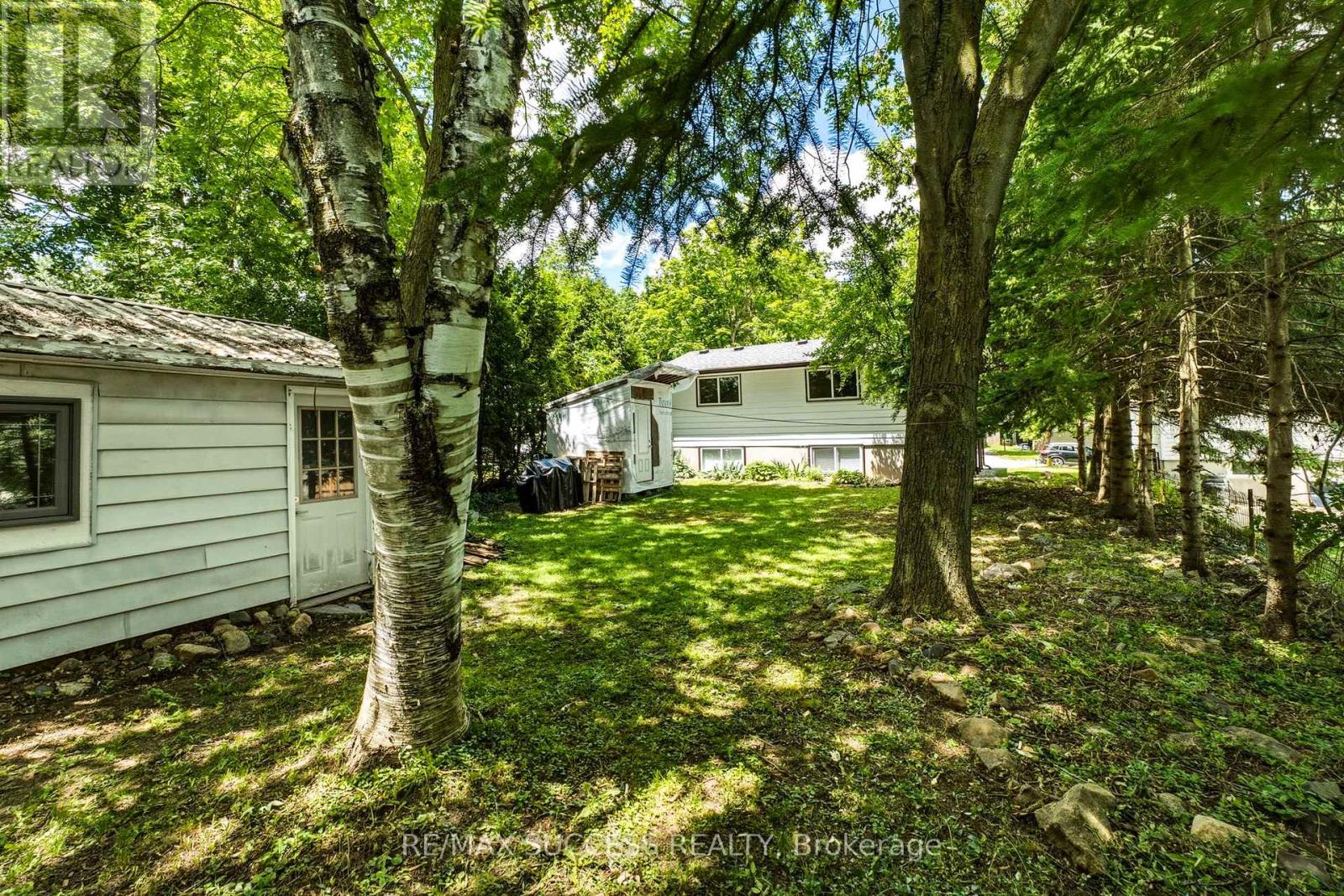 97 BLYTHWOOD ROAD - 45