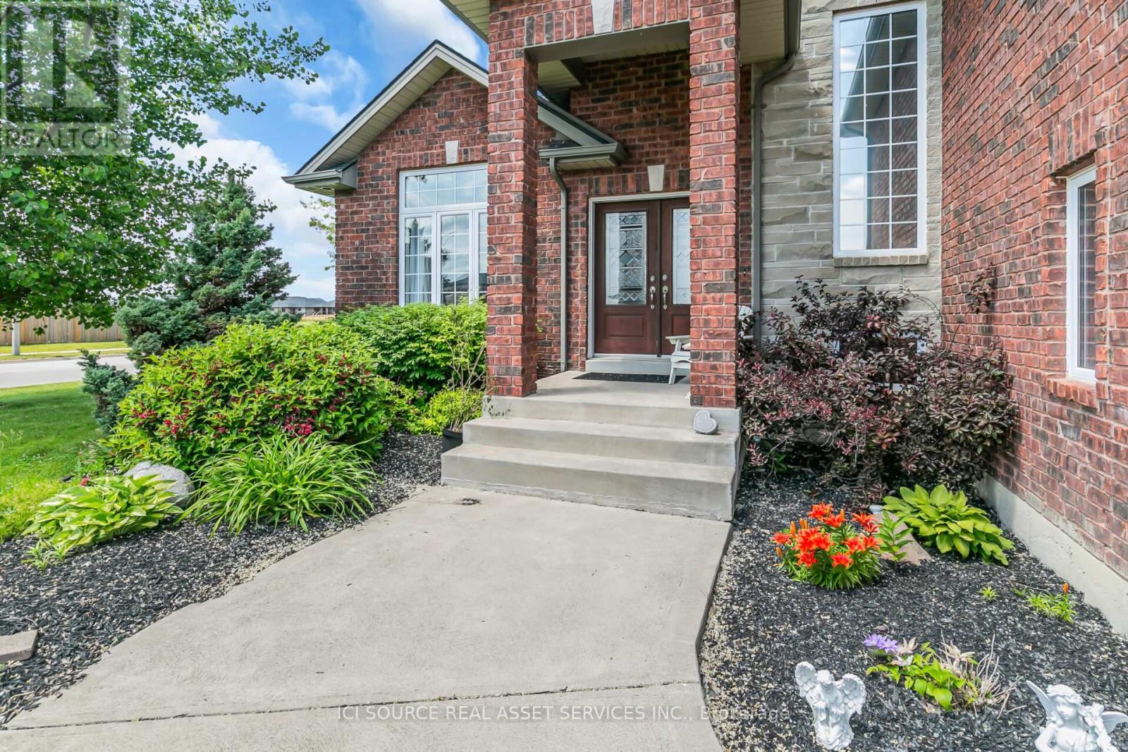1378 TRADITIONAL TRAIL - 5