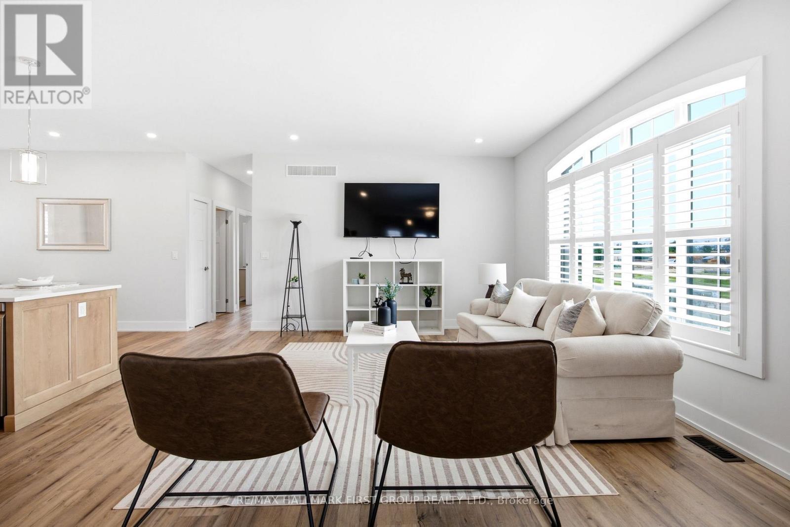 2 BRAEBURN STREET - Image 11