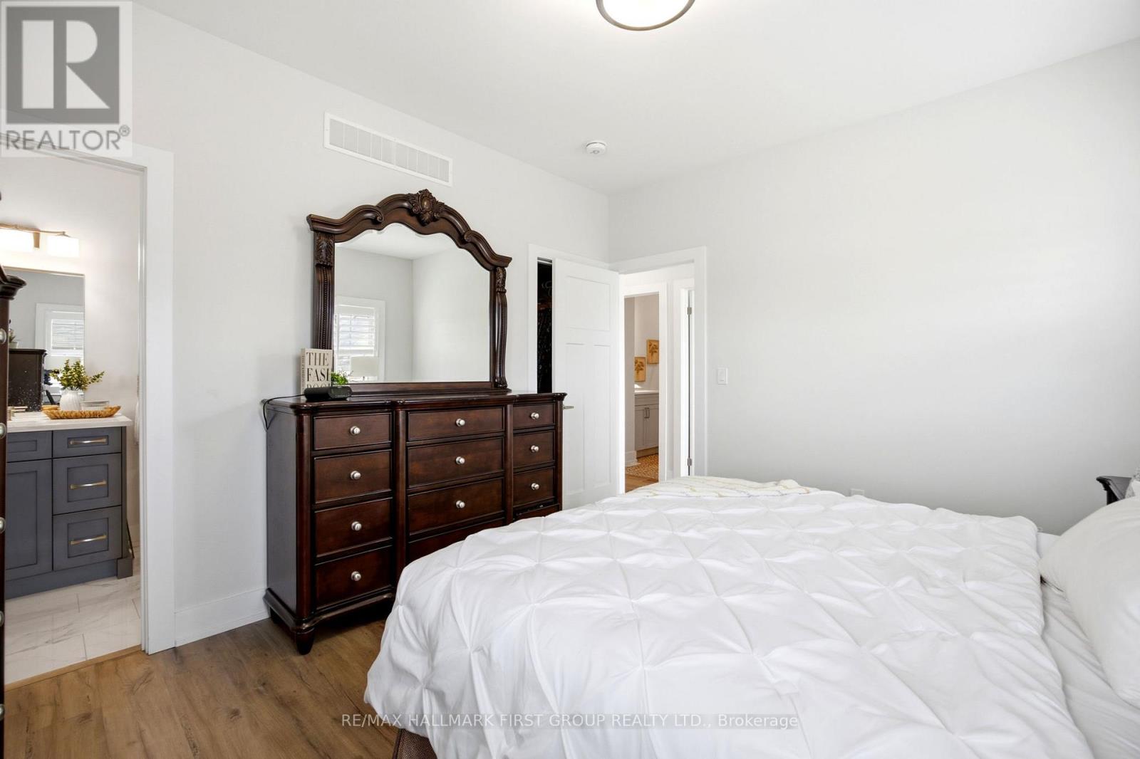 2 BRAEBURN STREET - Image 22