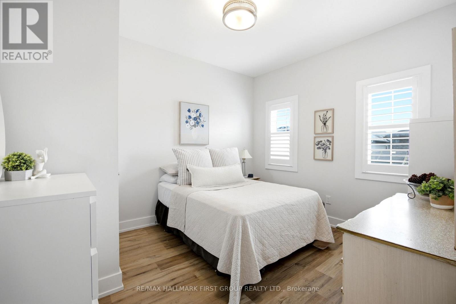 2 BRAEBURN STREET - Image 24