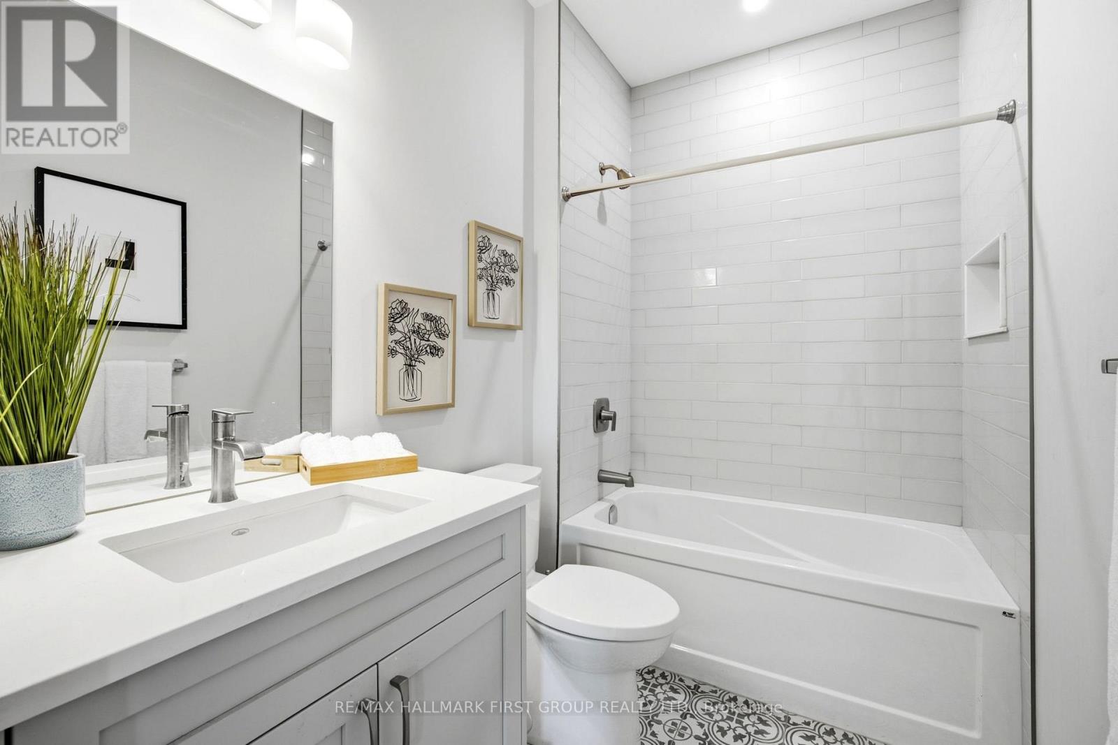 2 BRAEBURN STREET - Image 26