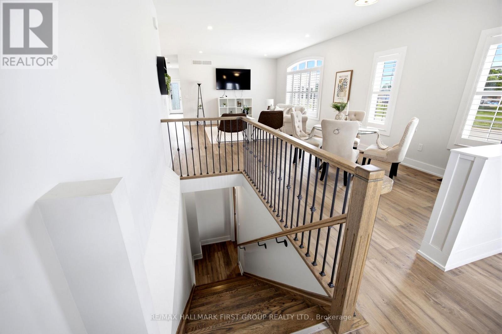 2 BRAEBURN STREET - Image 27