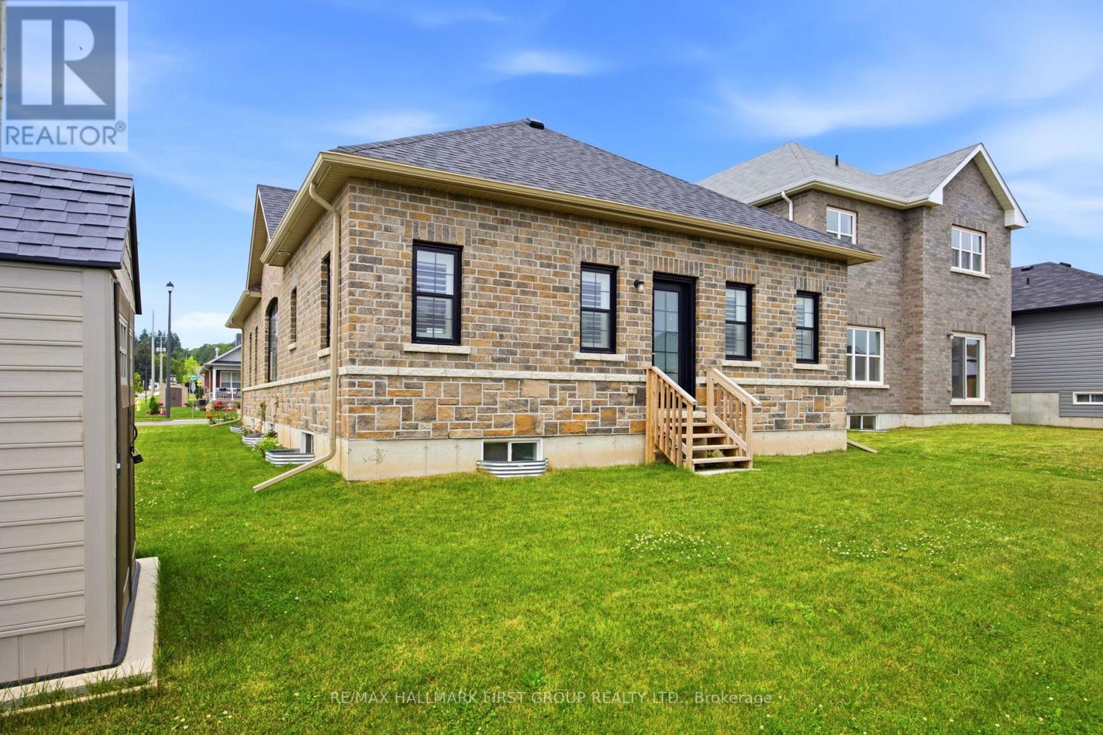 2 BRAEBURN STREET - Image 31