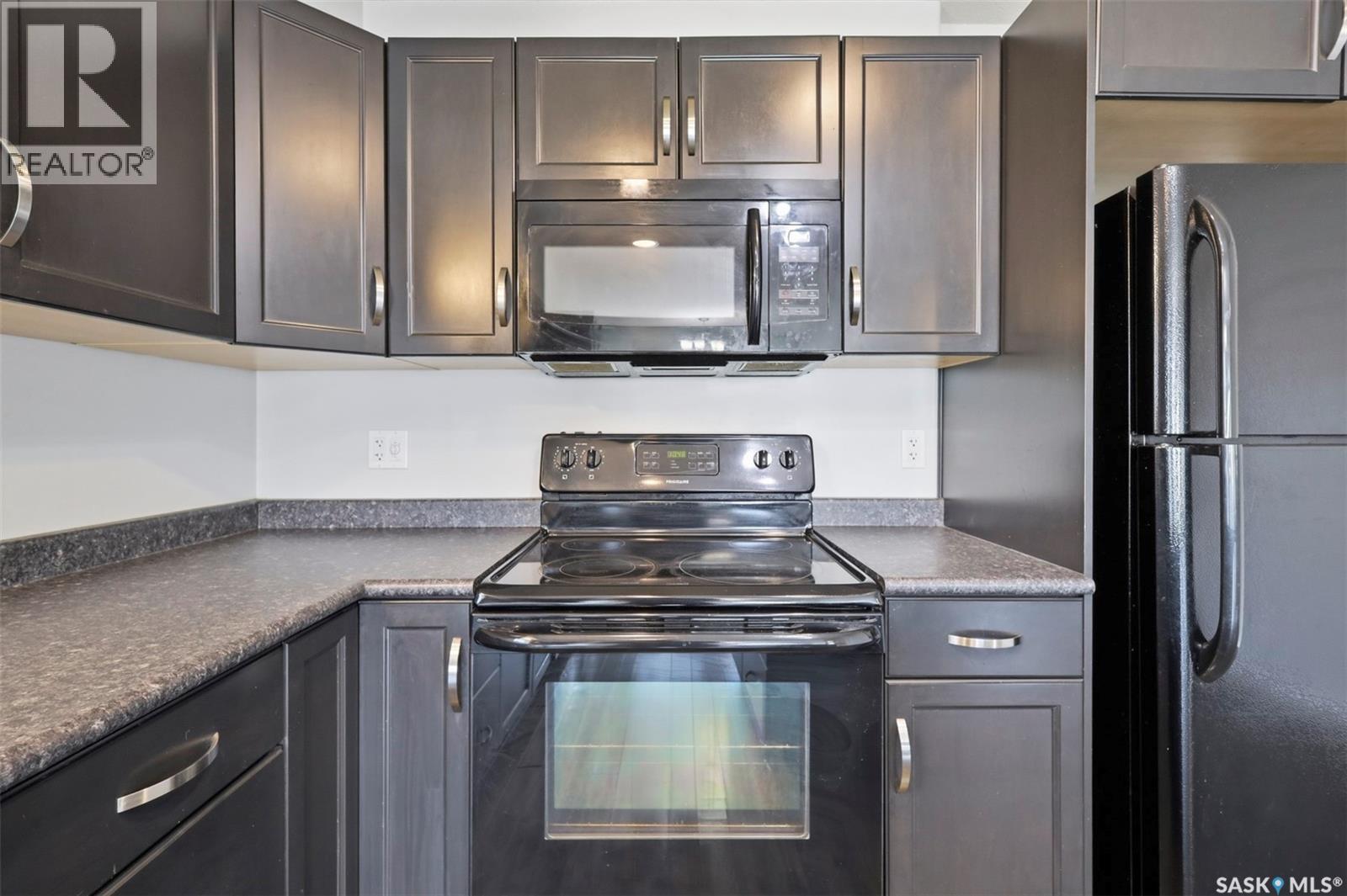 123 Henick CRESCENT - 10