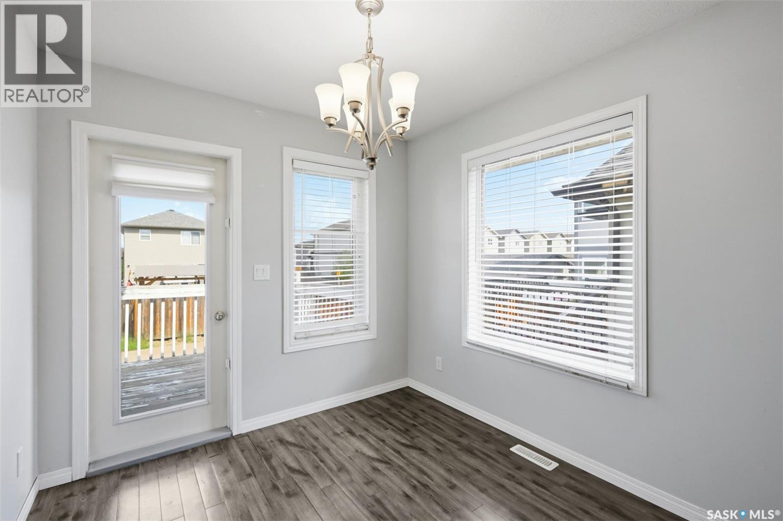 123 Henick CRESCENT - 15