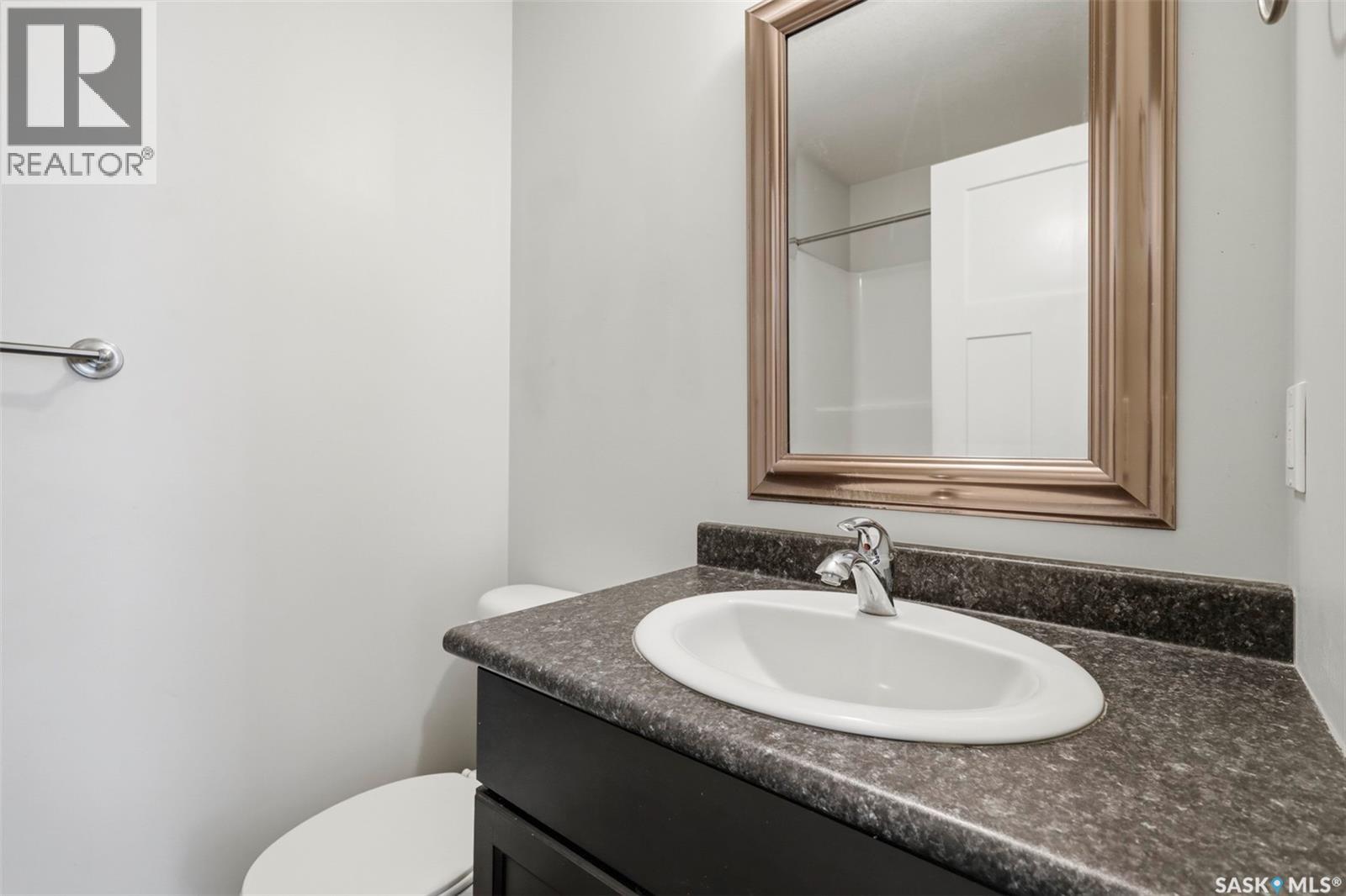 123 Henick CRESCENT - 21