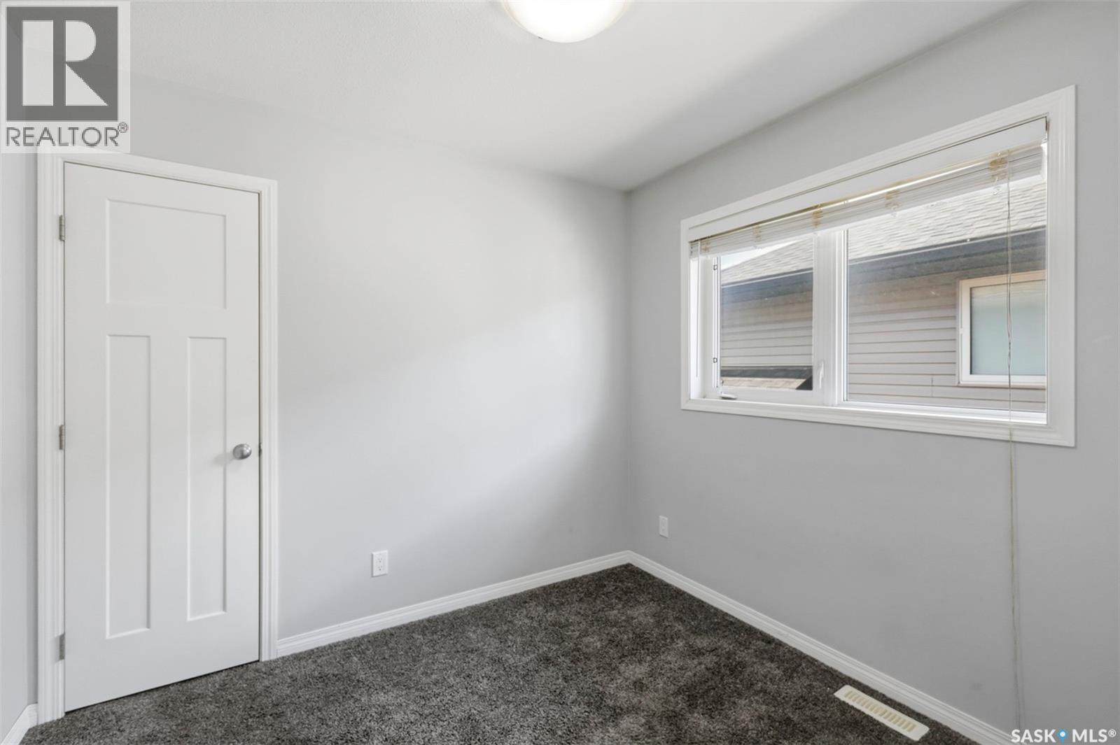 123 Henick CRESCENT - 22
