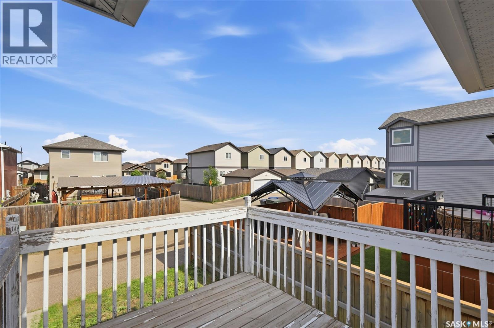 123 Henick CRESCENT - 28