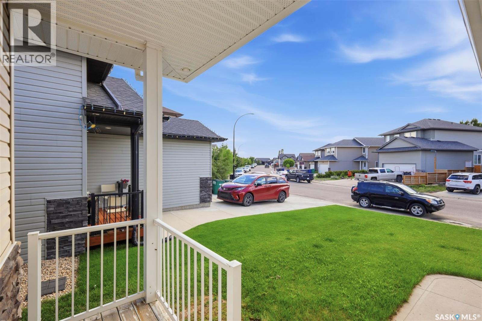 123 Henick CRESCENT - 3
